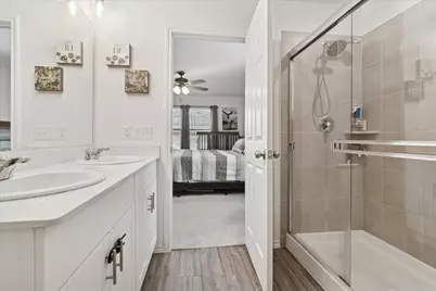 2101 Winding Creek Way, Denton, TX 76208 - Photo 17