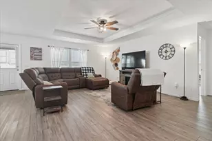 2101 Winding Crk Wy, Denton, TX 76208 - Photo 3