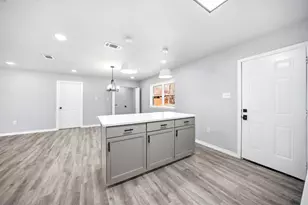 6642 Glade St, Dallas, TX 75232 - Photo 7