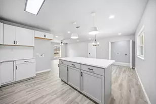 6642 Glade St, Dallas, TX 75232 - Photo 9