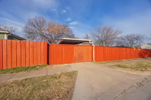 3503 Pueblo St, Dallas, TX 75212 - Photo 17
