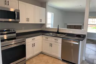 2337 White Pine Dr, Little Elm, TX 75068 - Photo 3