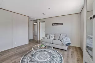 300 Huddleston Rd, Sunset, TX 76270 - Photo 23