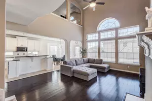 2301 Emerald Lake Ln, Little Elm, TX 75068 - Photo 15