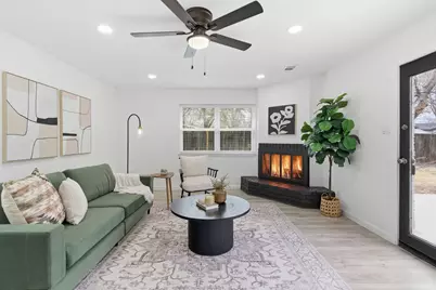 2009 Barton Drive, Arlington, TX 76010 - Photo 5