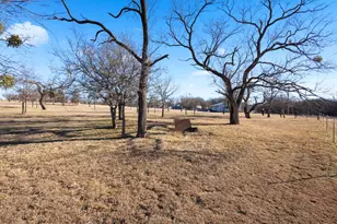 305 Cheyenne Dr, Runaway Bay, TX 76426 - Photo 27