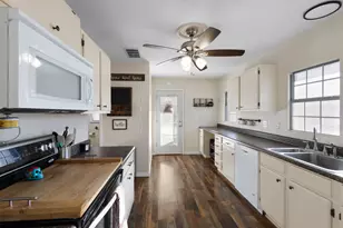 305 Cheyenne Dr, Runaway Bay, TX 76426 - Photo 5