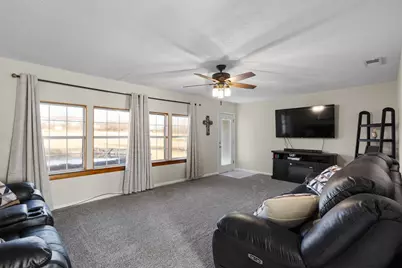 305 Cheyenne Drive, Runaway Bay, TX 76426 - Photo 23