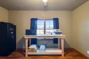 305 Cheyenne Dr, Runaway Bay, TX 76426 - Photo 23