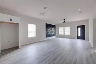 116 Bowie St, Mabank, TX 75156 - Photo 5