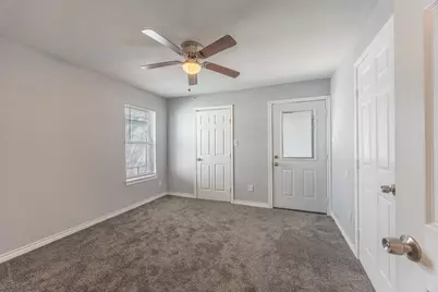 4042 Ladale Drive, Dallas, TX 75212 - Photo 9