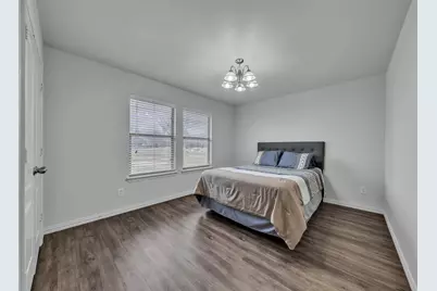 10800 Hunter Drive, Justin, TX 76247 - Photo 21