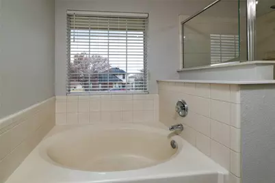 8512 McCormick Court, Fort Worth, TX 76179 - Photo 25