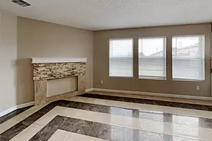 6054 Susanna Dr, Grand Prairie, TX 75052 - Photo 5