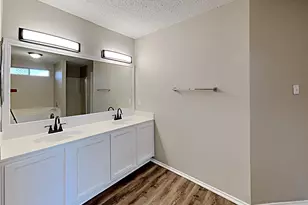 6054 Susanna Dr, Grand Prairie, TX 75052 - Photo 17