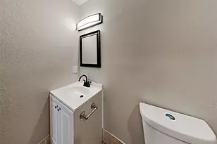 6054 Susanna Dr, Grand Prairie, TX 75052 - Photo 15