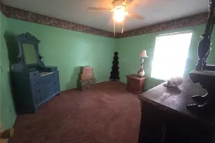 506 Hall St, Graham, TX 76450 - Photo 27