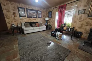 506 Hall St, Graham, TX 76450 - Photo 15