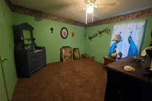 506 Hall St, Graham, TX 76450 - Photo 25