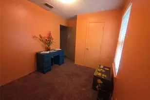 506 Hall St, Graham, TX 76450 - Photo 25