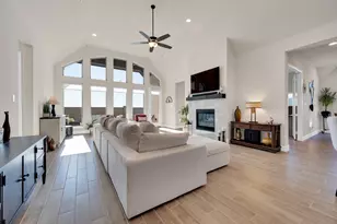 837 Peppervine Dr, Waxahachie, TX 75165 - Photo 21