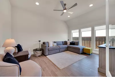 837 Peppervine Drive, Waxahachie, TX 75165 - Photo 31