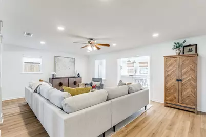 739 Vinecrest Lane, Richardson, TX 75080 - Photo 7