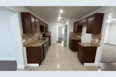 451 Bluewood Drive, Dallas, TX 75232 - Photo 5