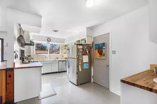 1106 Coke Dr, Arlington, TX 76010 - Photo 11