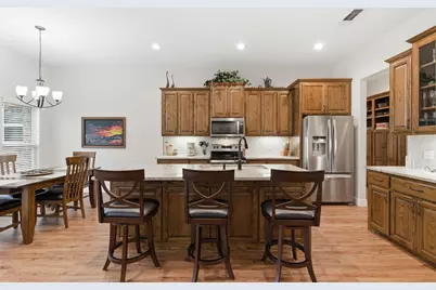 2201 Springhill Court, Mineral Wells, TX 76067 - Photo 5