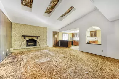 2039 Chestnut Road, Carrollton, TX 75007 - Photo 11