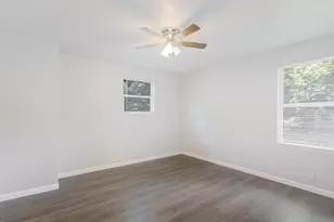 2438 Lea Crest Dr, Dallas, TX 75216 - Photo 23