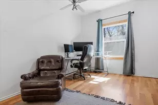 2004 W Spanish Trail Dr, Granbury, TX 76048 - Photo 31