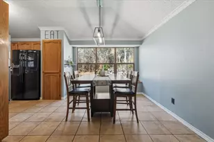 2004 W Spanish Trail Dr, Granbury, TX 76048 - Photo 17