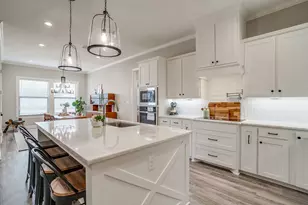 808 Gallant Fox Rd, Hewitt, TX 76643 - Photo 9