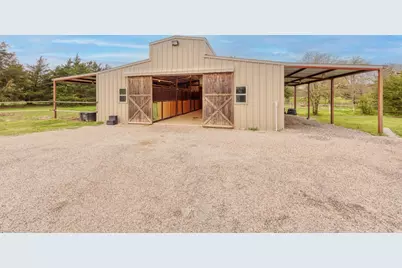 575 County Road 1264, Whitesboro, TX 76273 - Photo 3