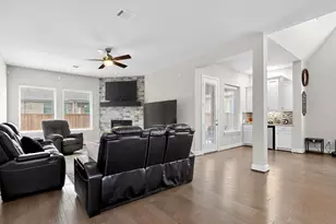 1102 Rendon Pl, Mansfield, TX 76063 - Photo 17