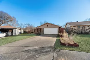 1832 Tameria Dr, Irving, TX 75060 - Photo 33