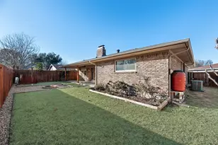 1832 Tameria Dr, Irving, TX 75060 - Photo 31