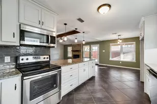 1832 Tameria Dr, Irving, TX 75060 - Photo 13