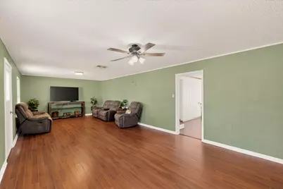 4405 Chisholm Trail, Crowley, TX 76036 - Photo 15