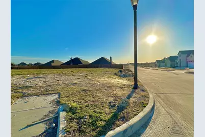 700 Broken Bow Lane, Cleburne, TX 76033 - Photo 1