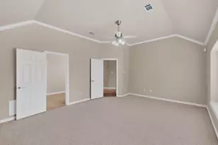 5452 Brazoria Dr, Grand Prairie, TX 75052 - Photo 27