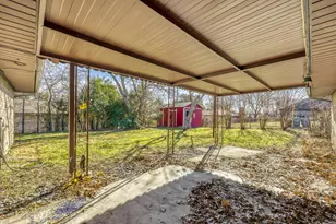 200 Connie Dr, DeSoto, TX 75115 - Photo 27