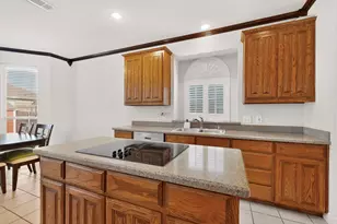 5828 Ivy Glen Dr, Grand Prairie, TX 75052 - Photo 9