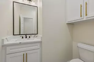 603 SW 15th St, Grand Prairie, TX 75051 - Photo 15