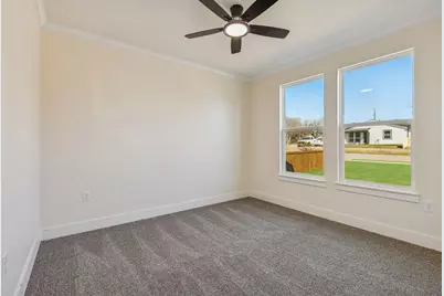 603 SW 15th Street, Grand Prairie, TX 75051 - Photo 19