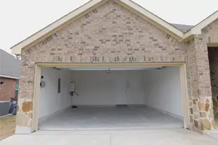 409 Spur Ridge, Princeton, TX 75407 - Photo 9