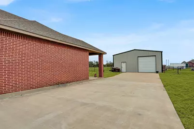 231 Orduna Street, Trenton, TX 75490 - Photo 3