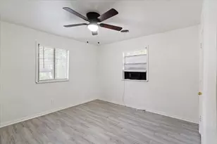 716 N Cummings Dr, Alvarado, TX 76009 - Photo 11